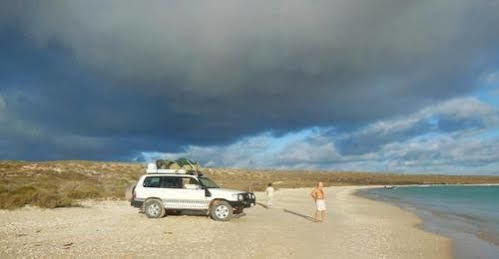 Dirk Hartog Island Eco Lodge Denham Esterno foto